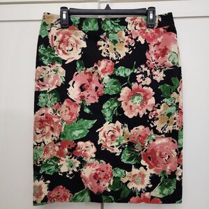 Talbots Black Pink Floral Pencil Straight Skirt Back Slit Size 10